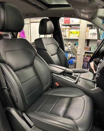 Mercedes-Benz ML cena 74900 przebieg: 167200, rok produkcji 2012 z Ostrowiec Świętokrzyski małe 379